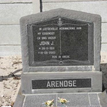 A - Surnames :: Vanne - A