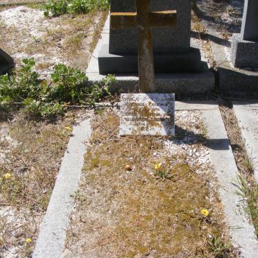 BRADSHAW Gertrude -1956 :: STEWART Elizabeth -1974