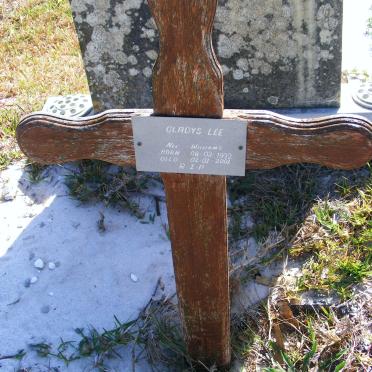 LEE Gladys 1932-2001