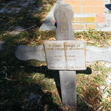 VELDSMAN David Fredrick 1952-1996