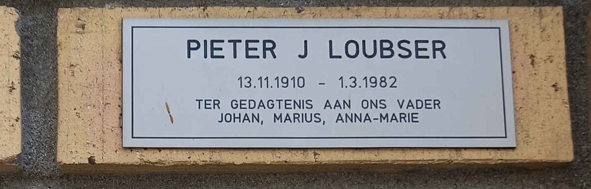 LOUBSER Pieter J. 1910-1982