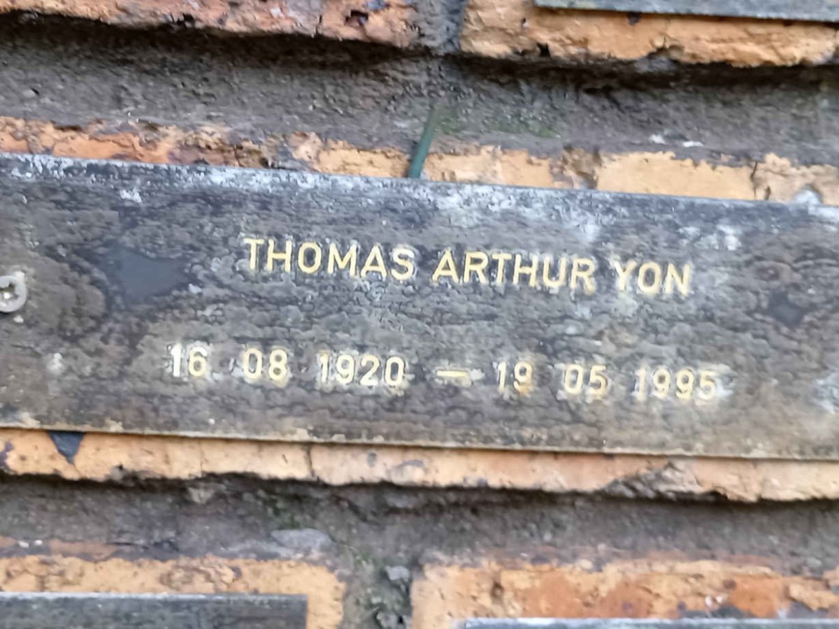 YON Thomas Arthur 1920-1995