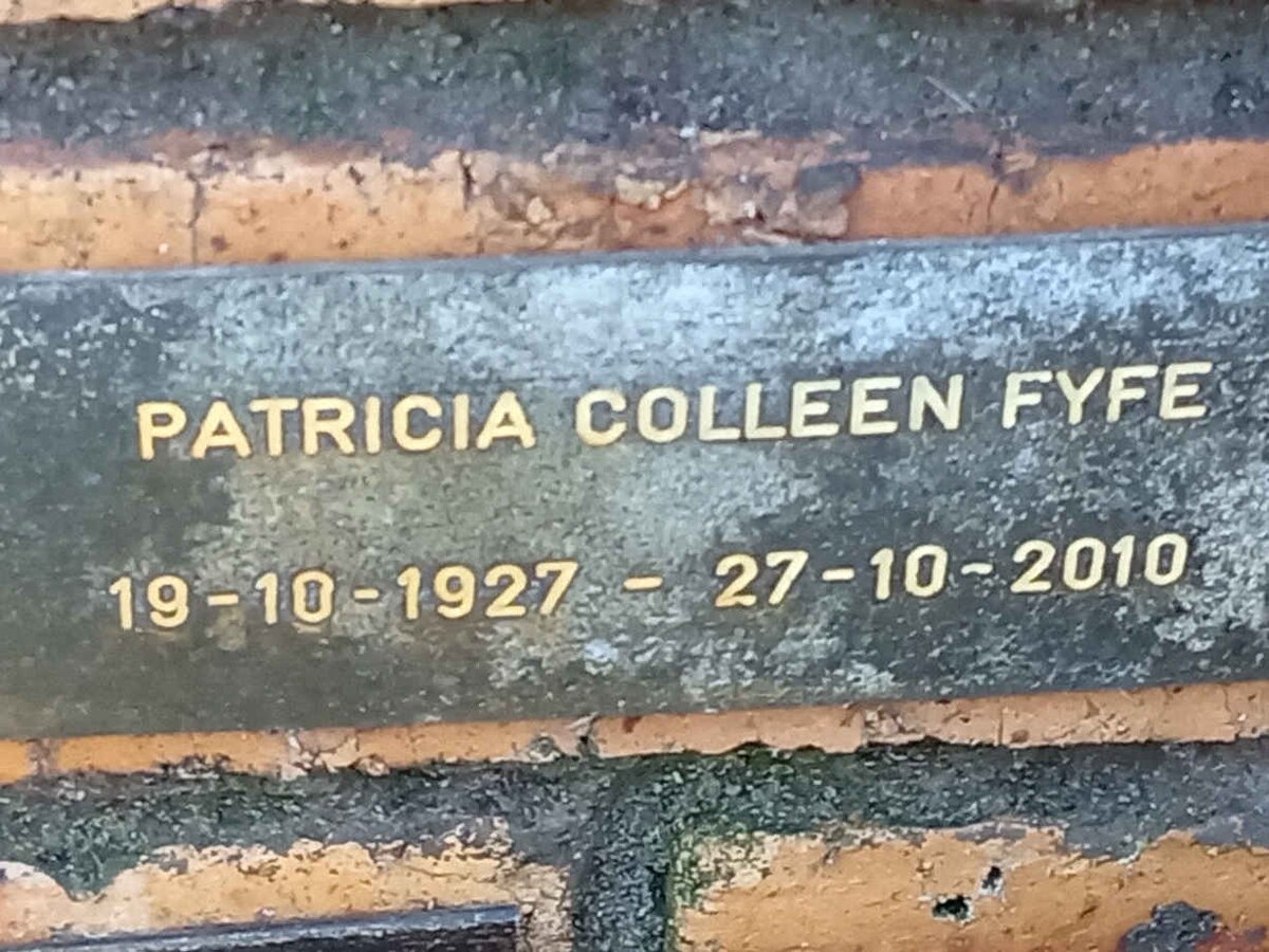 FYFE Patricia Colleen 1927-2010