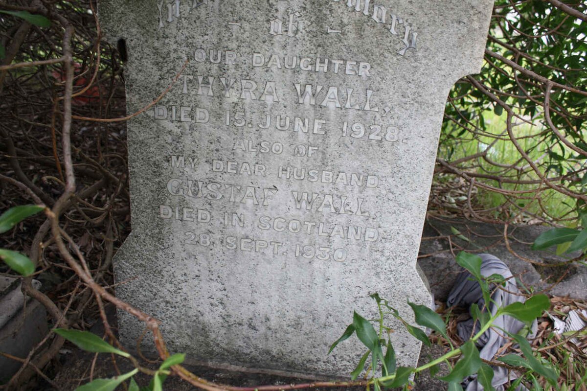 WALL Gustav -1930 :: WALL Thyra -1928