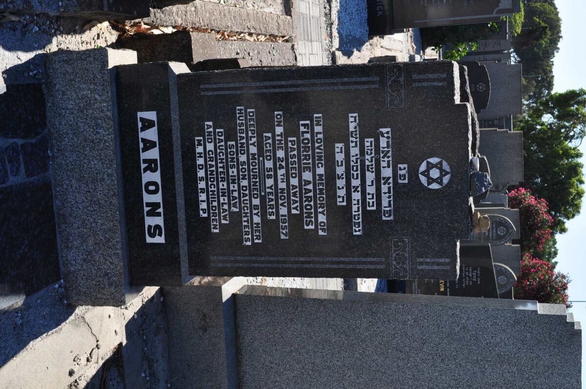 AARONS Florrie -1957