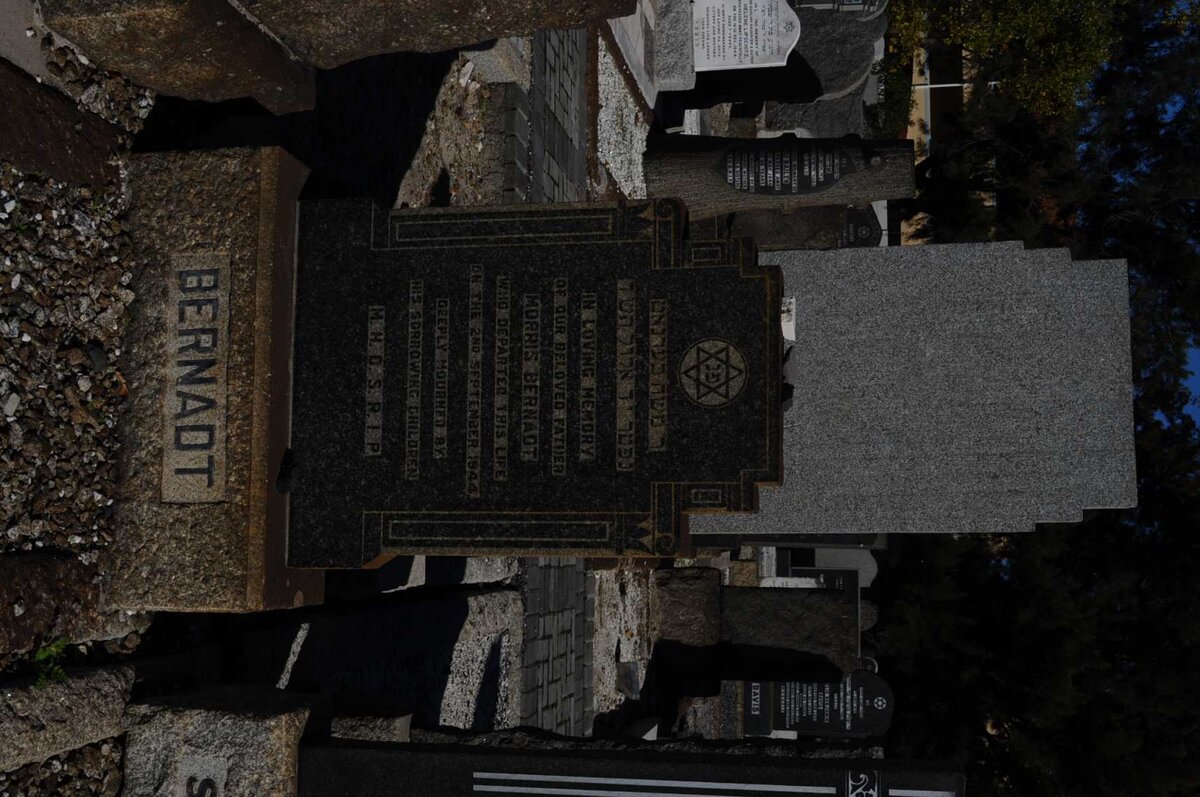 BERNADT Morris -1944