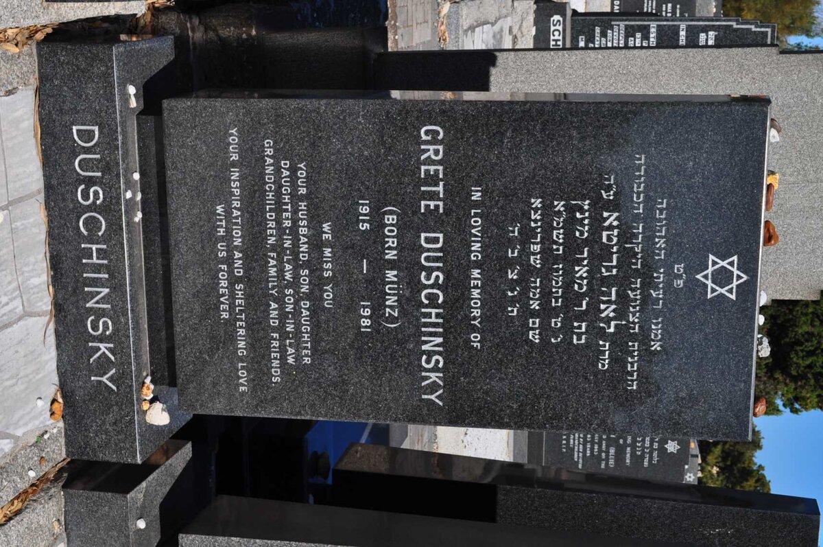 DUSCHINSKY Grete nee MÜNZ 1915-1981