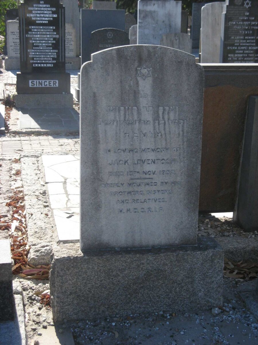 LEVENTOSH Jack -1952