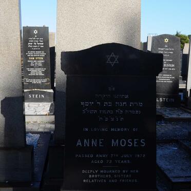 MOSES Anne -1972