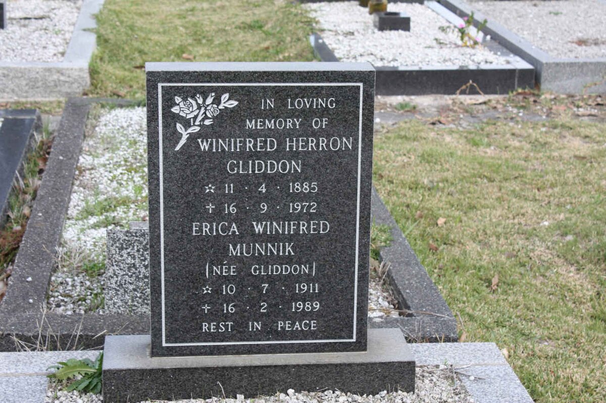 GLIDDON Winifred Herron 1885-1972 :: MUNNIK Erica Winifred nee GLIDDON 1911-1989