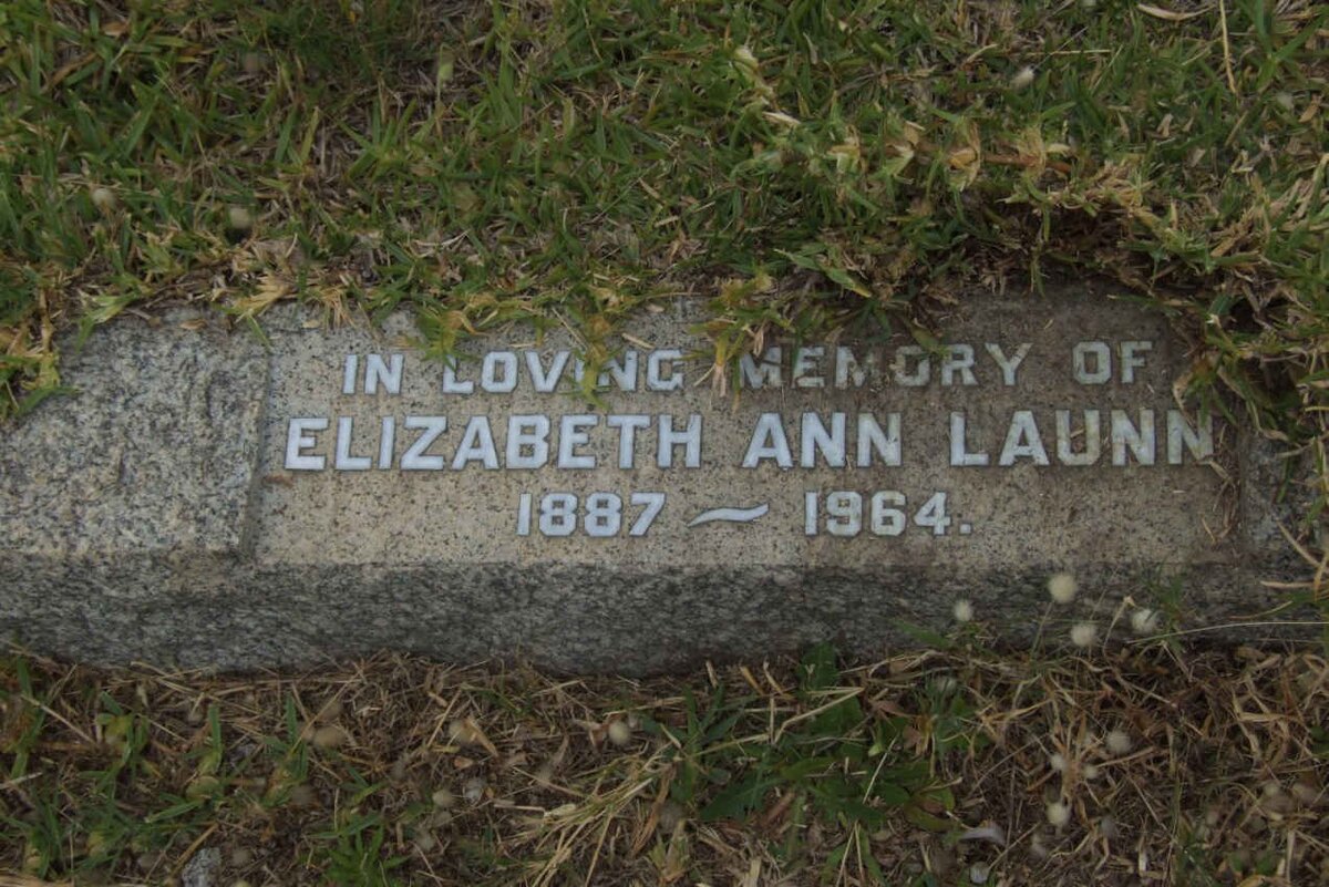 LAUNN Elizabeth Ann 1887-1964