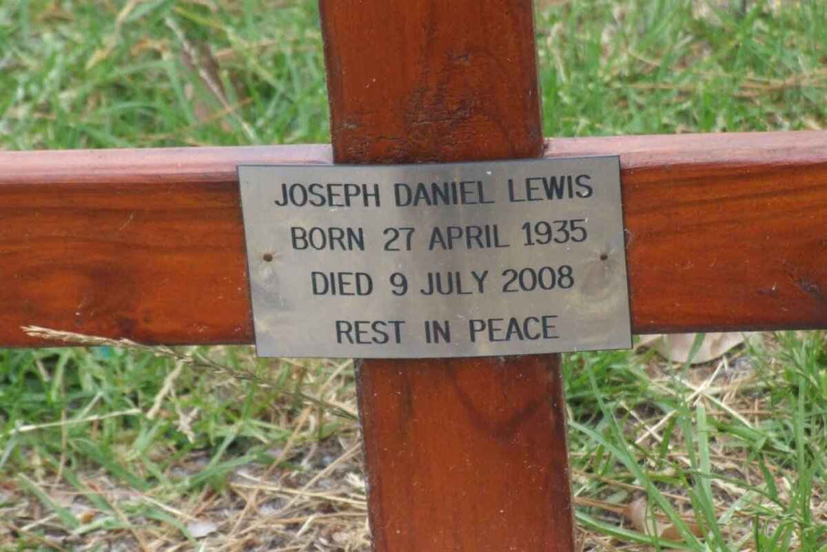 LEWIS Joseph Daniel 1935-2008