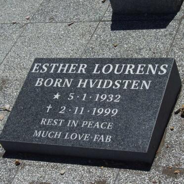 LOURENS Esther nee HVIDSTEN 1932-1999