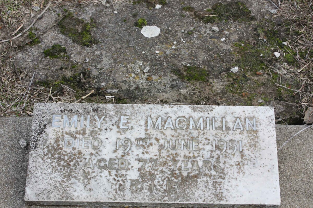 MACMILLAN Emily E. -1951