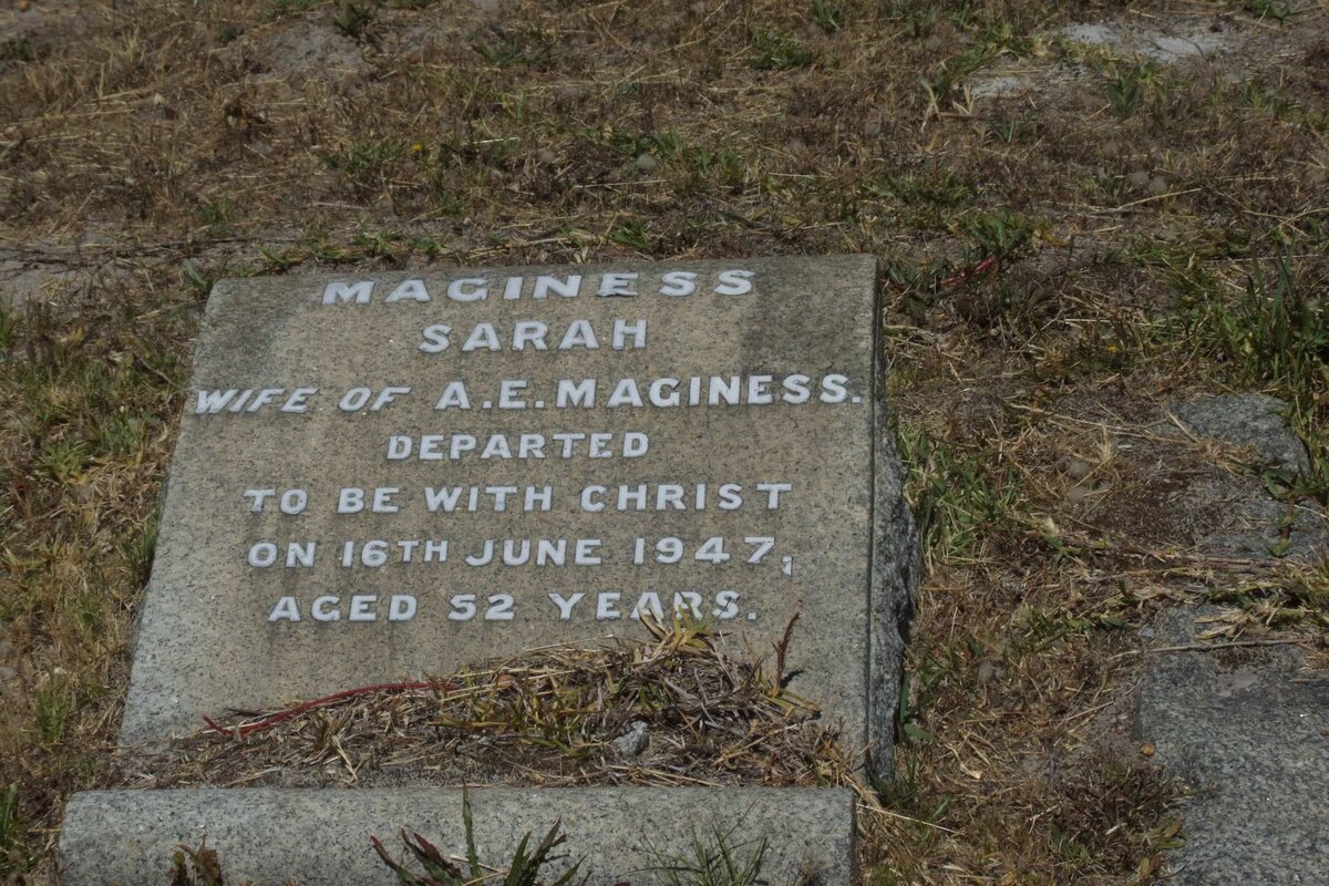MAGINESS Sarah -1947