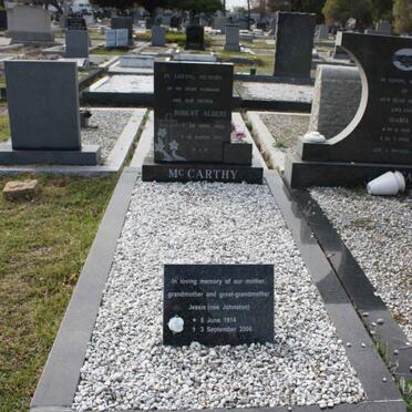 MCCARTHY Robert Albert 1908-1977 & Jessie JOHNSTON 1914-2006 _1