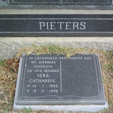 PIETERS Pieter Lukas 1915-1970 &amp; Cornelia Elizabeth Maria 1915-1984 :: PIETERS Vera Catharine 1953-1992