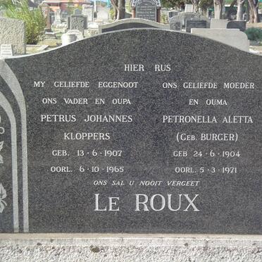 ROUX Petrus Johannes Kloppers, le 1907-1965 &amp; Petronella Aletta BURGER 1904-1971
