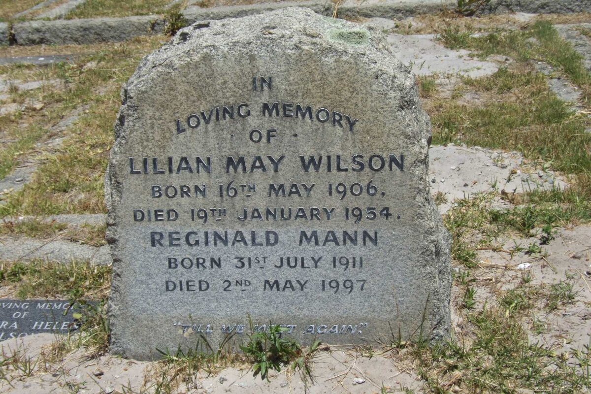 WILSON Reginald Mann 1911-1997 & Lilian May WILSON 1906-1954