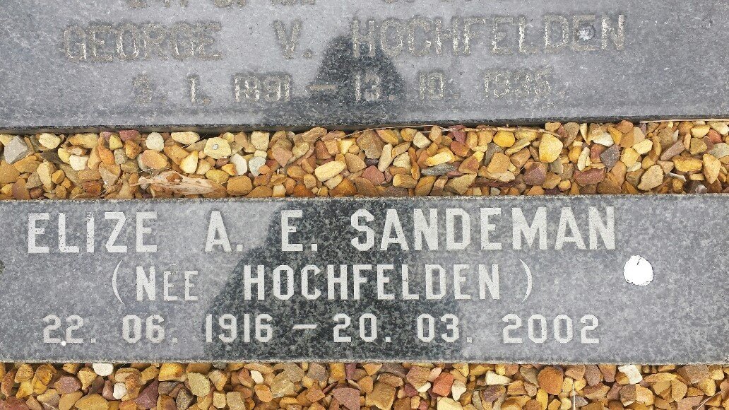 SANDEMAN Eliza A. E. nee HOCHFELDEN 1916-2002