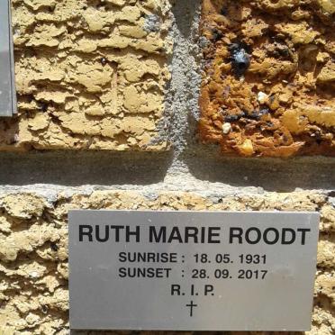 ROODT Ruth Marie 1931-2017