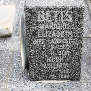 BETTS Hugh William 1916-199? &amp; Marjorie Elizabeth LAWRENCE 1917-2001