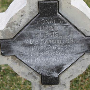 LEWIS Ronald Lloyd -1942