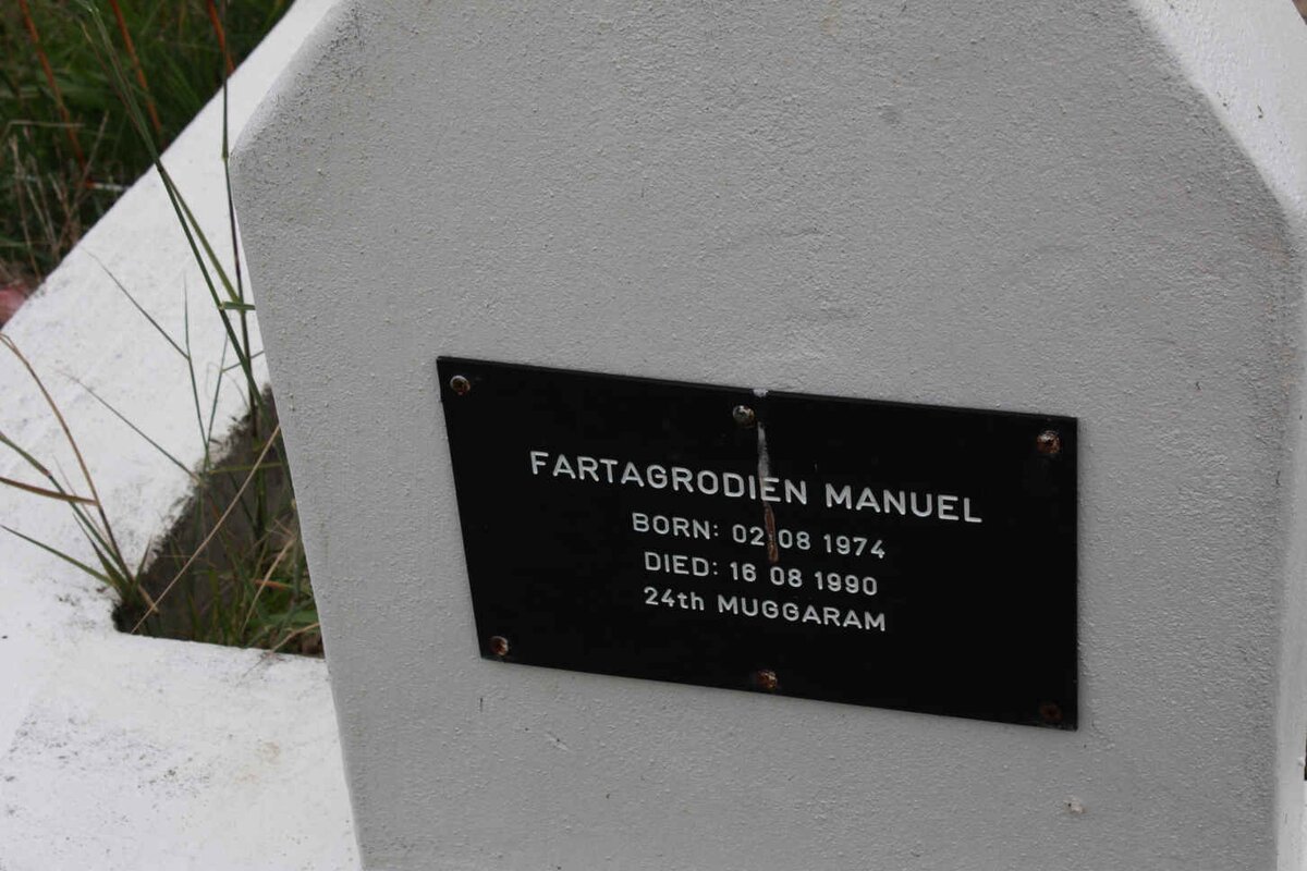 MANUEL Fartagrodien 1974-1990