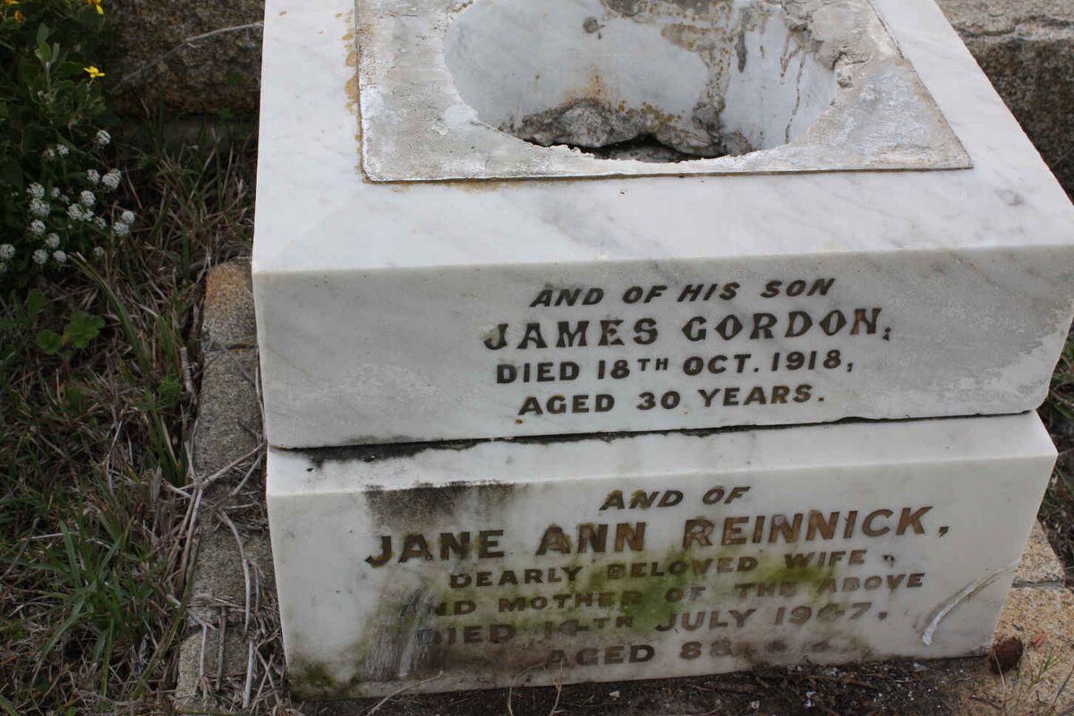 REINNICK James Gordon -1918 :: REINNICK Jane Ann -1907