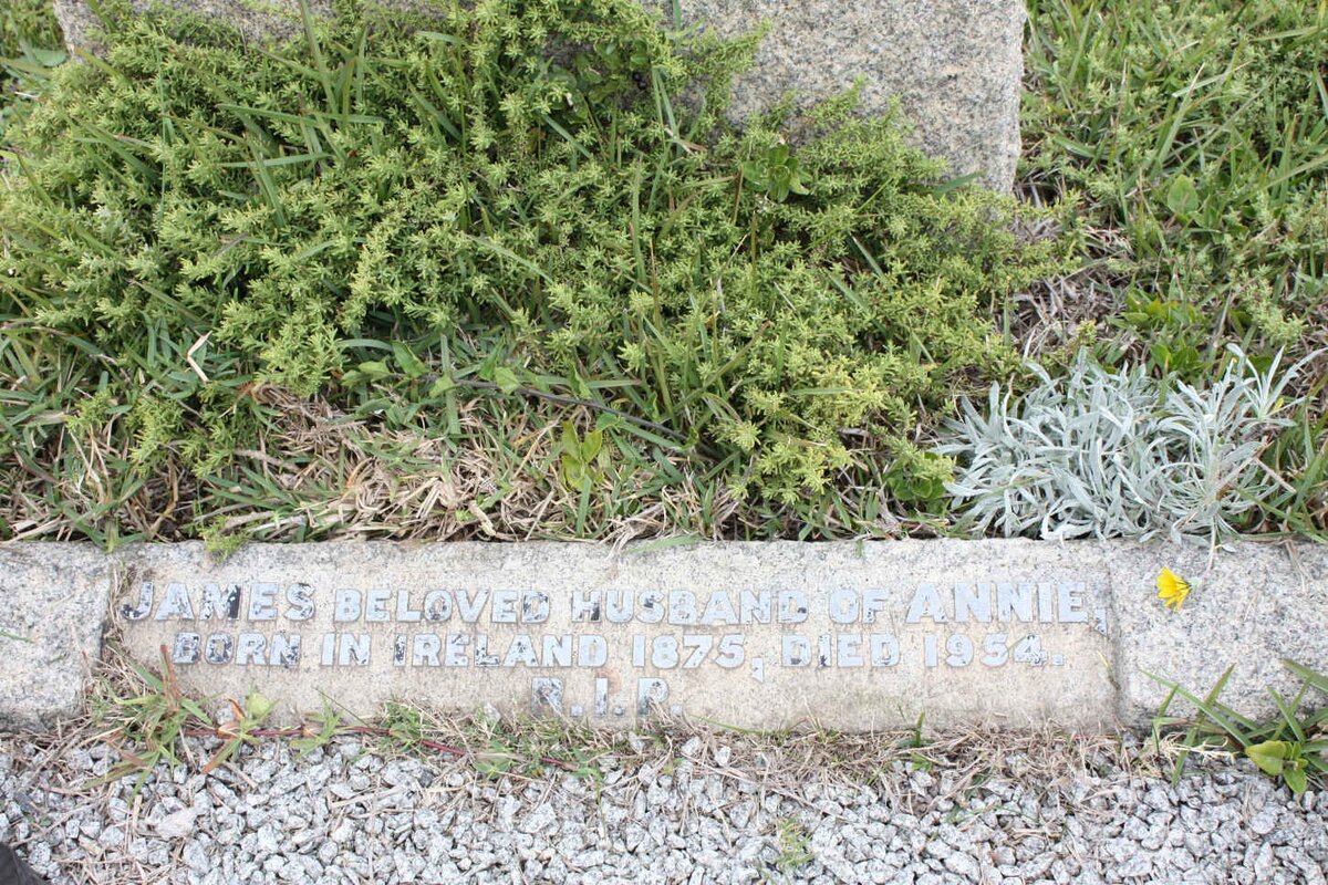 RUSSELL James 1875-1954