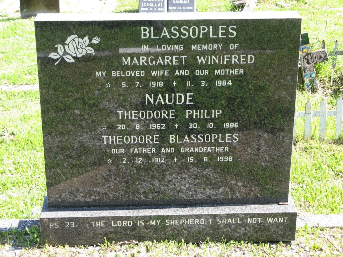 BLASSOPLES Theodore 1912-1998 &amp; Margaret Winifred 1918-1984 :: NAUDE Theodore Philip 1962-1986