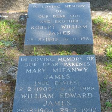 JAMES William Edward 1904-1992 &amp; Mary Mifanwy DAVIES 1909-1988 :: JAMES Robert William 1943-1981