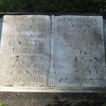 PETERSEN Kenneth Charles 1922-1978 &amp; Gladys Imelda 1932-2001