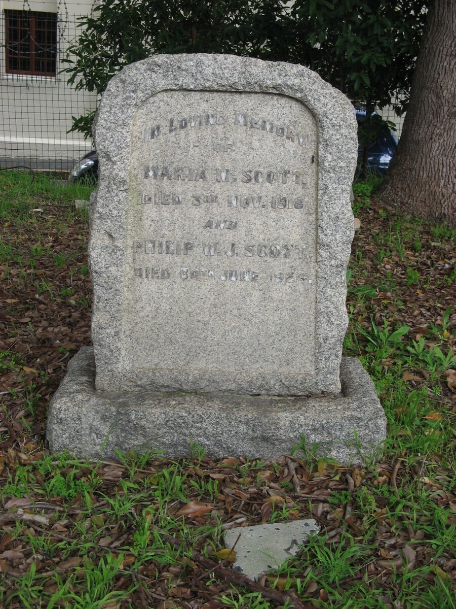 SCOTT Philip W.J. -1924 &amp; Maria M. -1918