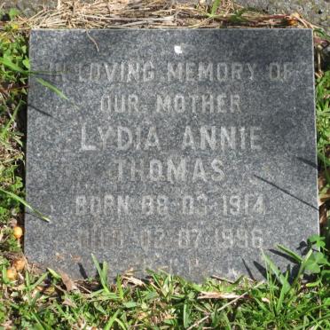 THOMAS Charles James 1910-1978 &amp; Lydia Annie 1914-1996