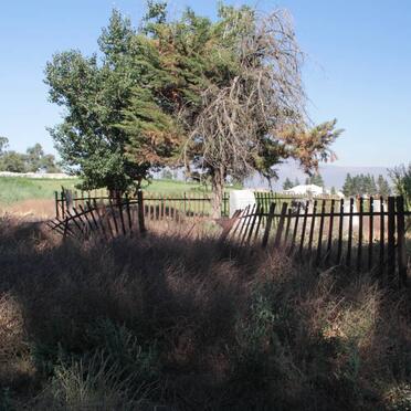 Western Cape, CERES district, Langfontein, Van Wyks Berg 339, farm cemetery