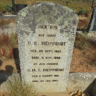 NIEUWOUDT H.C. 1857-1898 & J.M.T. 1861-1941