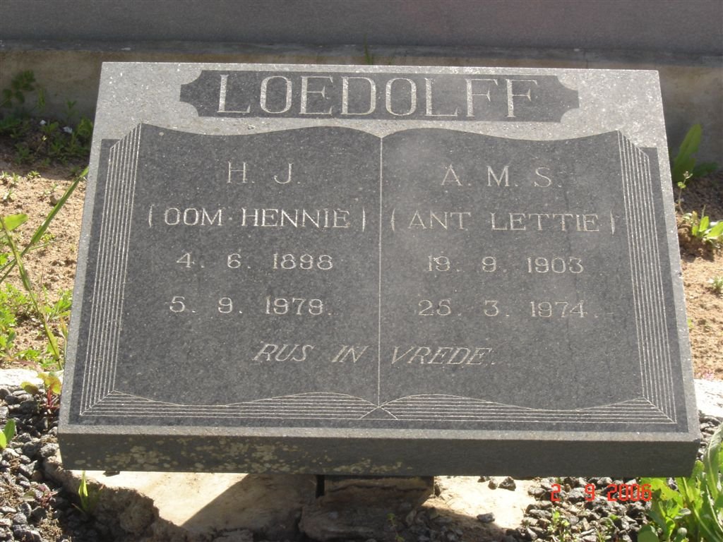 LOEDOLFF H.J. 1898-1979 &amp; A.M.S. 1903-1974