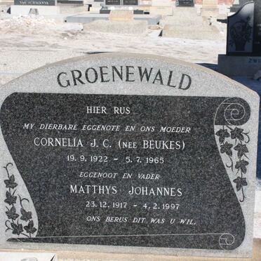 GROENEWALD Matthys Johannes 1917-1997 &amp; Cornelia J.C. BEUKES 1922-1965