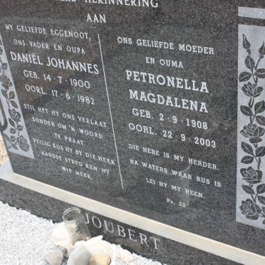 JOUBERT Daniël Johannes 1900-1982 &amp; Petronella Magdalena 1908-2003