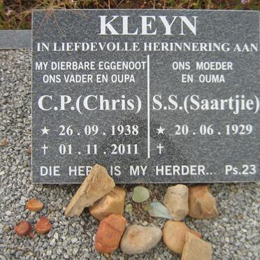 KLEYN C_ P_ _Chris_ 1938 - 2011 en S_ S_ _Saartjie_ 1929 -