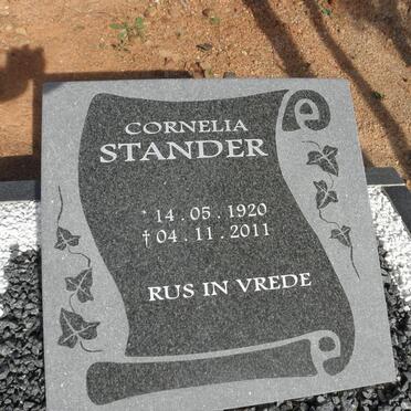 STANDER Cornelia 1920-2011