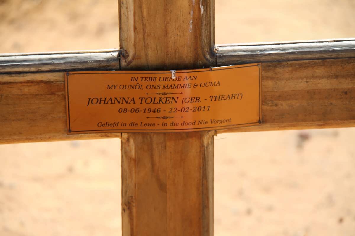 TOLKEN Johanna nee THEART 1946-2011