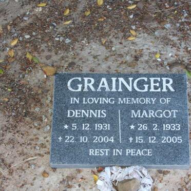 GRAINGER Dennis 1931-2004 &amp; Margot 1933-2005