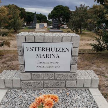 ESTERHUIZEN Marina 1948-2018