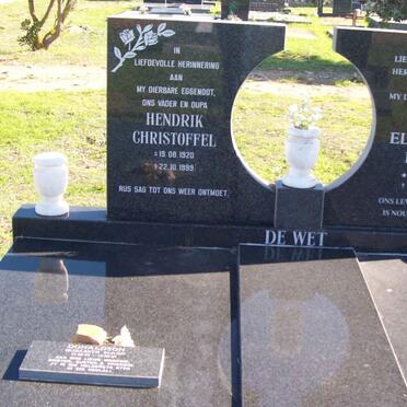 WET Hendrik Christoffel, de 1920-1999 &amp; Elizabeth Bland 1925-2009