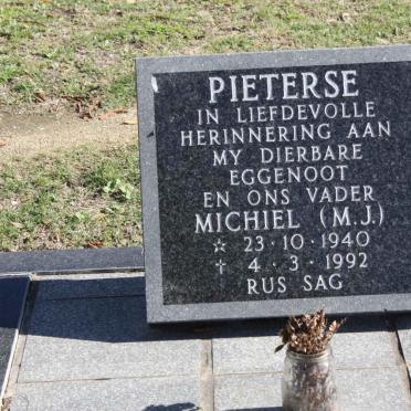 PIETERSE M.J. 1940-1992