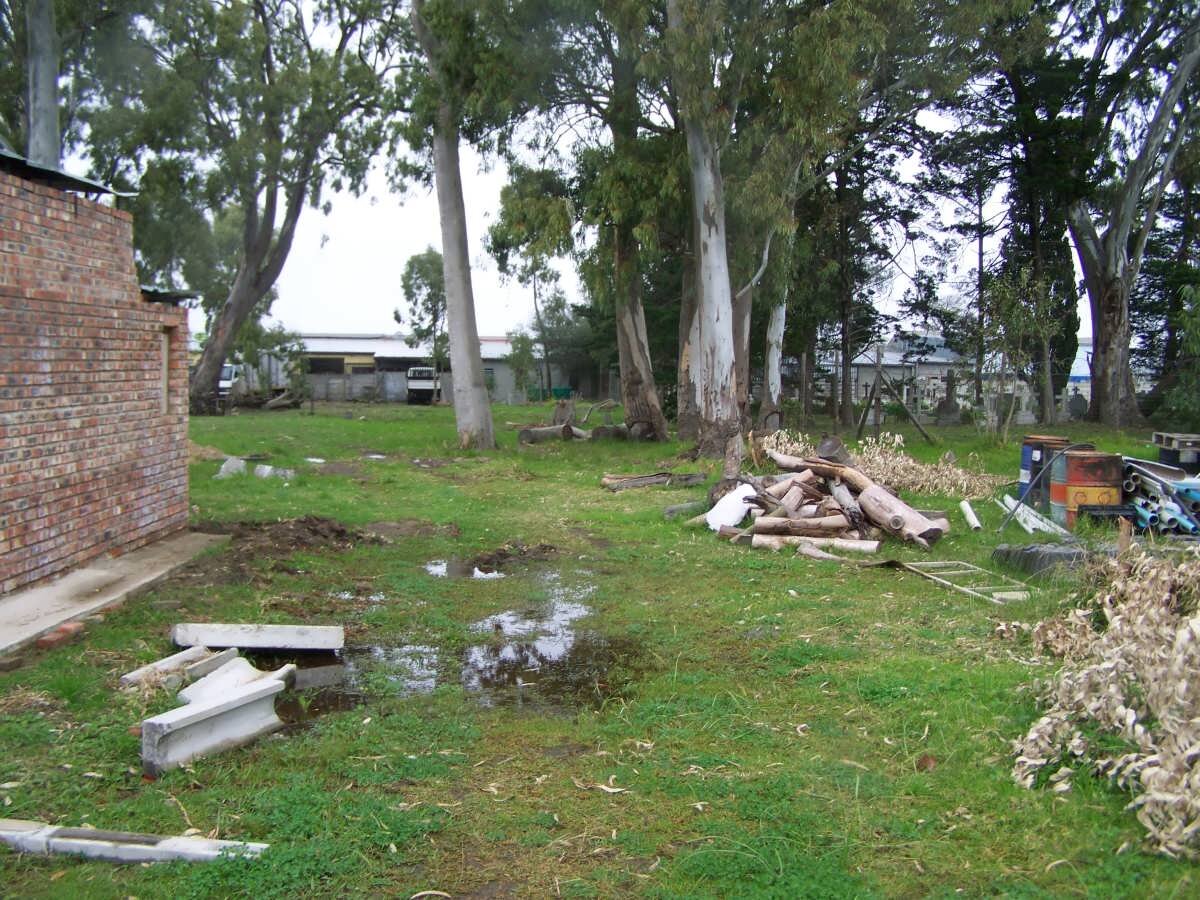 2. Overview to the Extreme Left