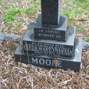 MOORE Freda Mary Theresa nee URBAN 1917-1983