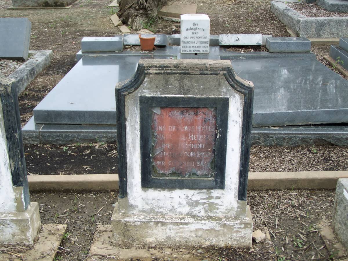 HEUNIS Maria nee BOSHOFF :: HEUNIS Francina J. 1926-1930